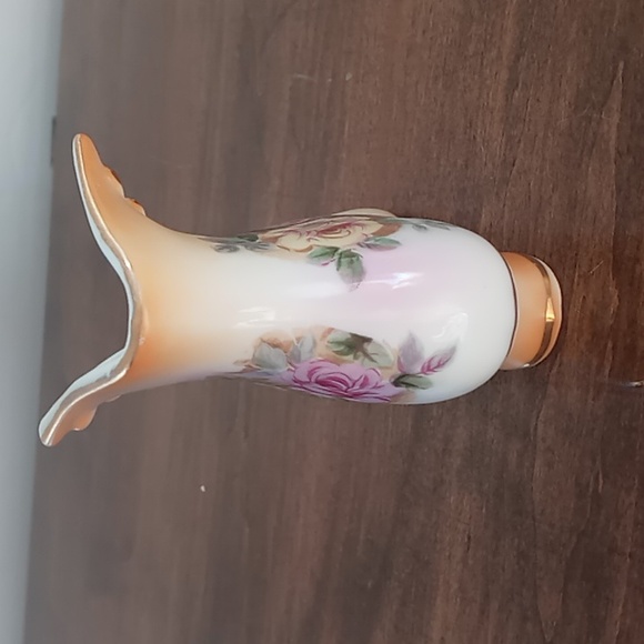 A.A. Importing Company from Japan Vintage Porcelain Flowered Shoes - Picture 6 of 12